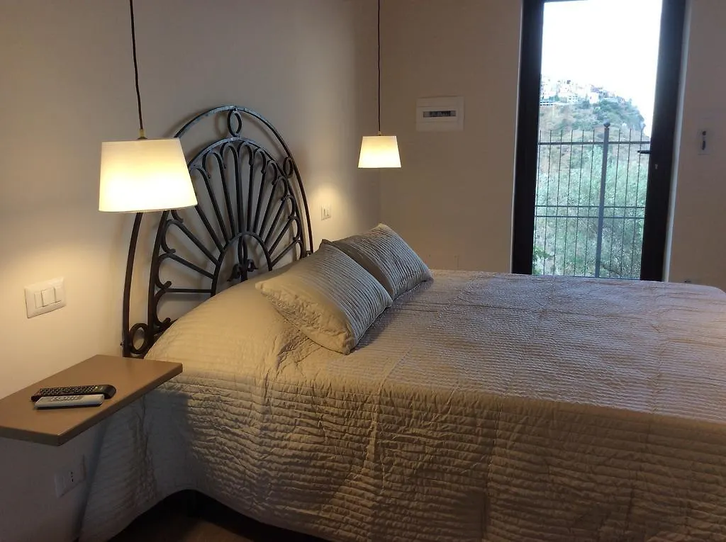 Maison d'hôtes Casale Di Caterina à Taormine Italie
